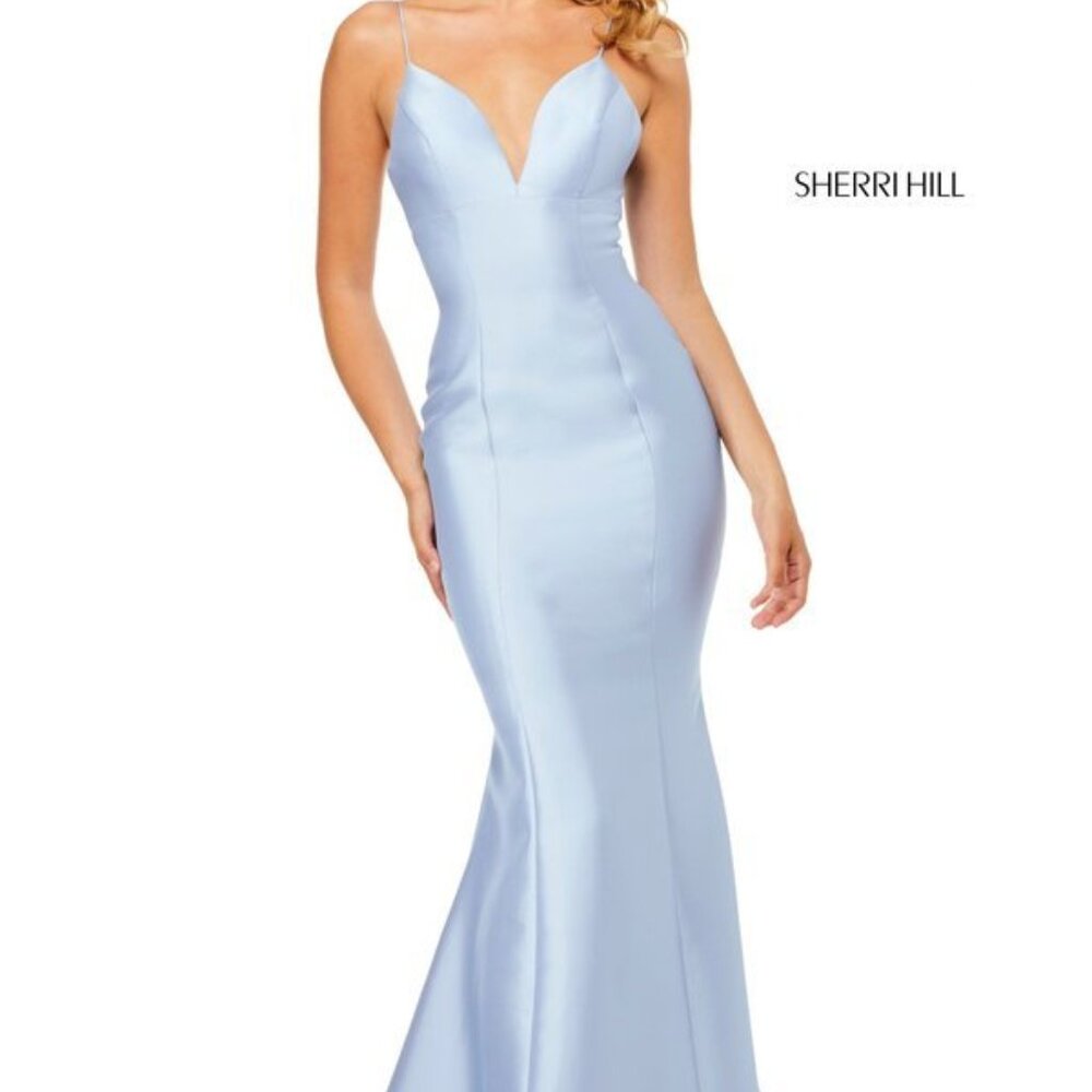 SHERRI HILL 52545 IVORY  size 10
